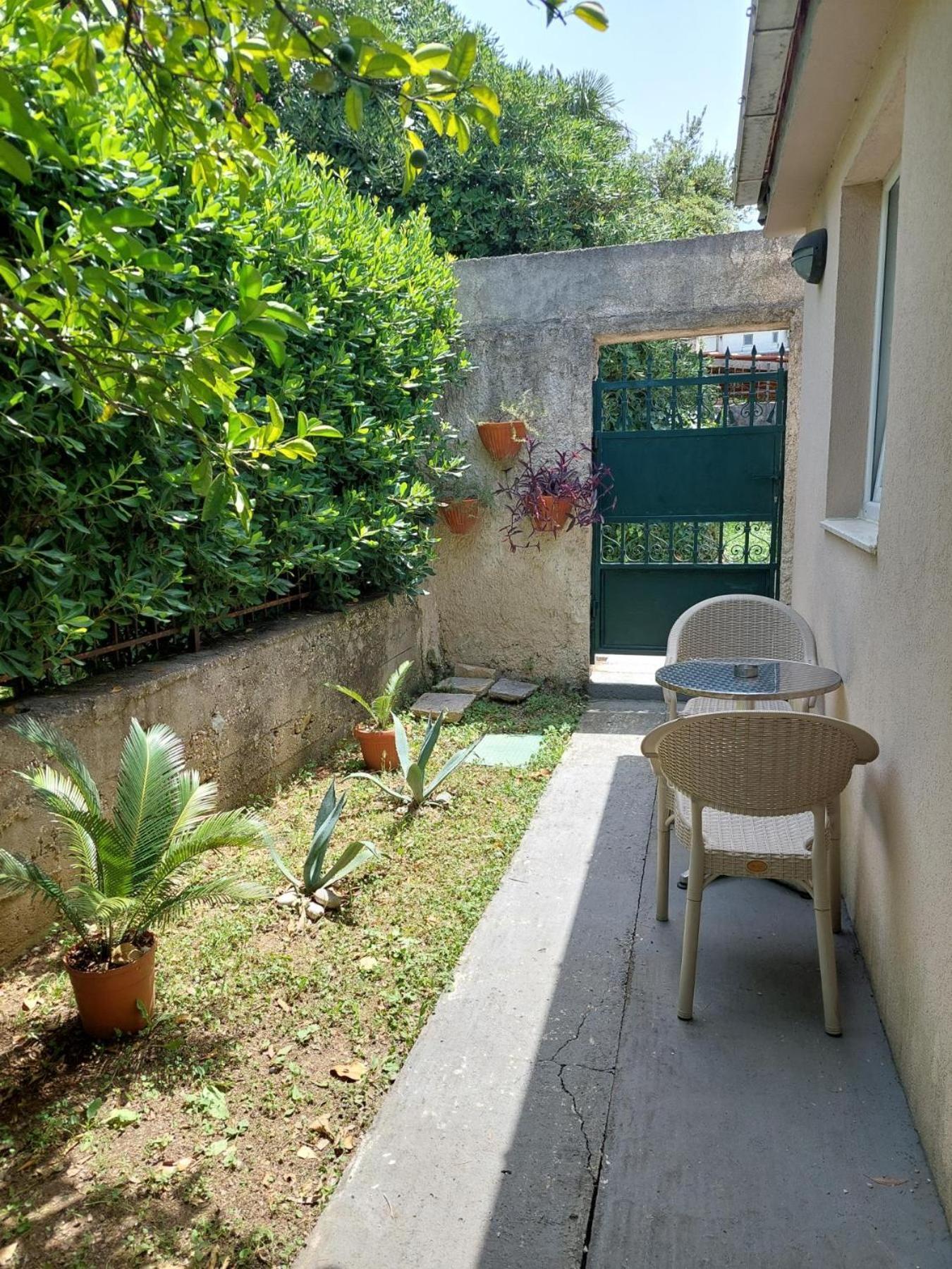 Garden Apartmant Near Sea Κότορ Δωμάτιο φωτογραφία